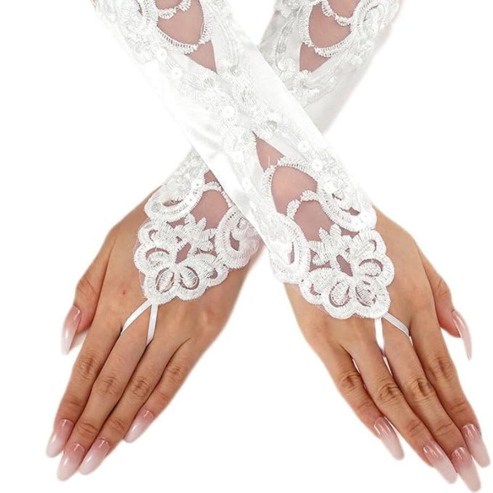 Opera White Gloves